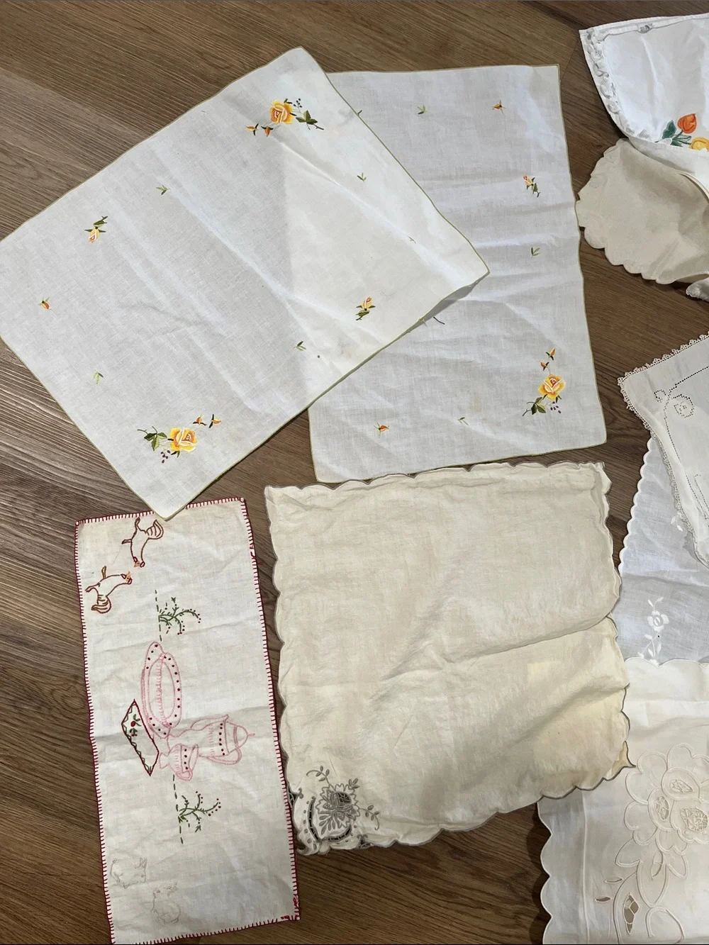 Assorted Vintage Linen Doilies, table cloth pillow shams lot of 22